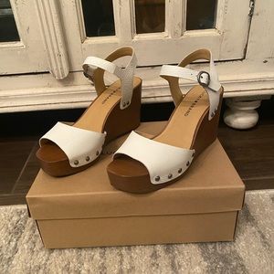 Lucky Brand LK-Zashti White Wedges (Size 6 1/2)